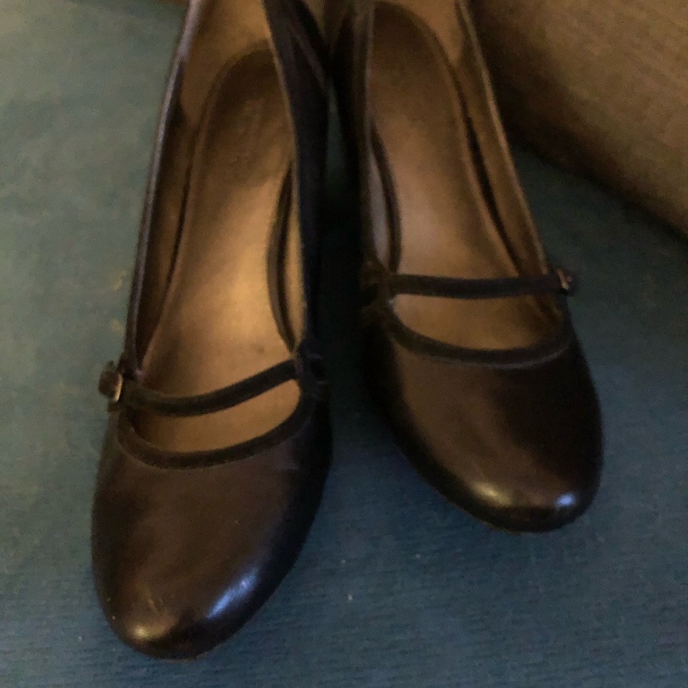 Kenneth Cole Mary Jane